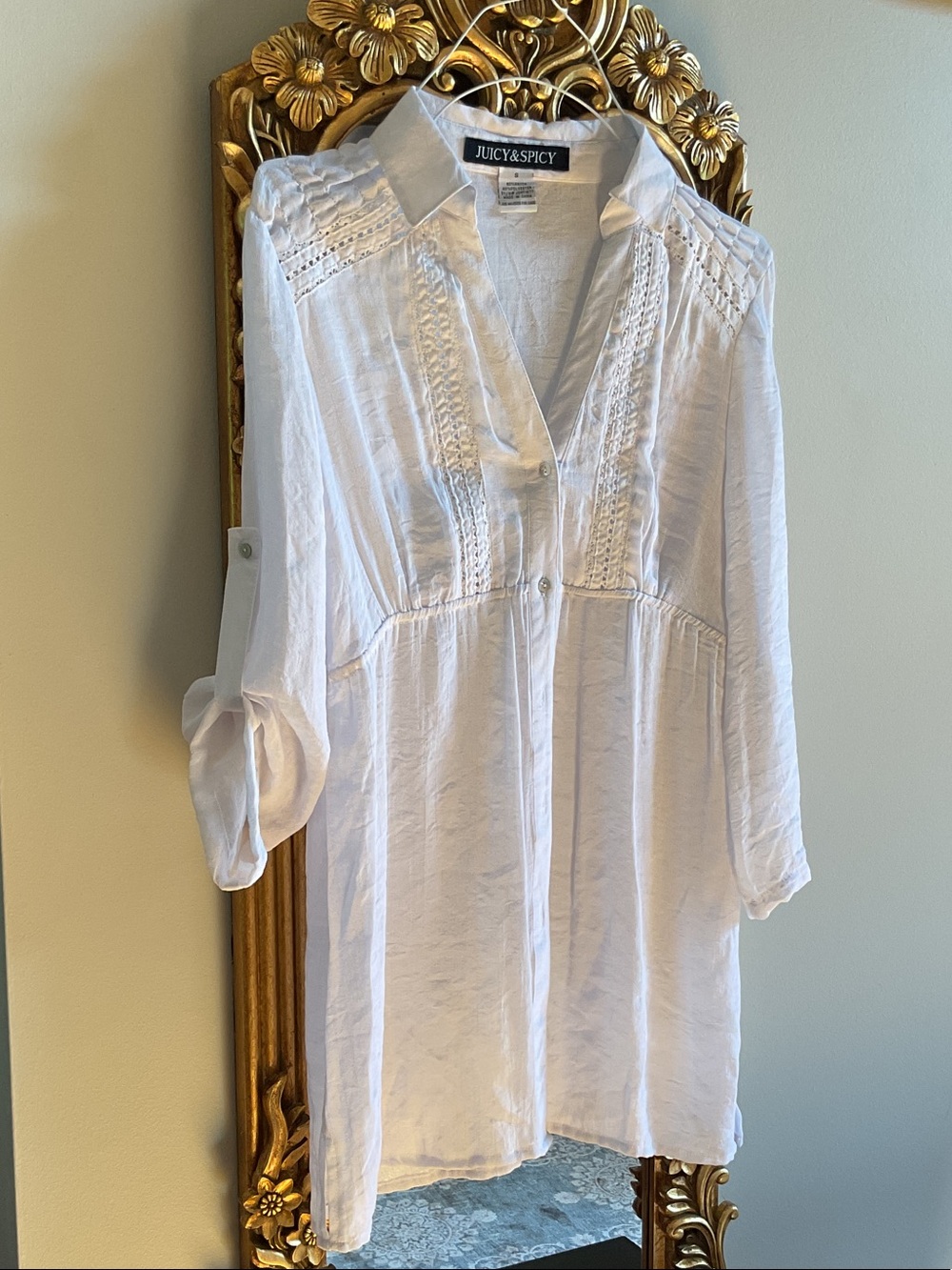 Juicy & Spicy White Rayon Blend Lace Tunic Shirt  Button Down S